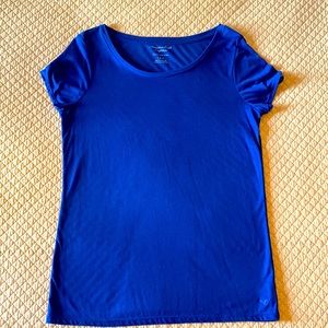 American Eagle royal blue ‘favorite tee’